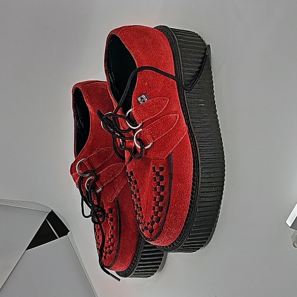 TUK red platform creeper - Picture 4 of 11